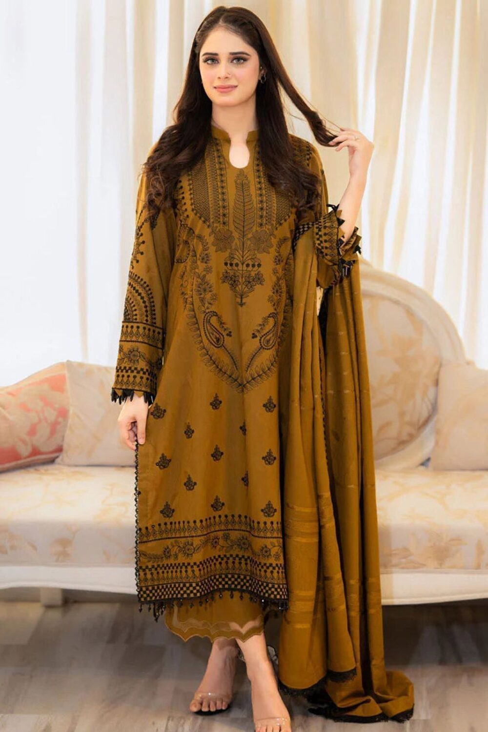 Libaas Dhanak 3PC embroidered suit code 5033 with embroidered shawl and dyed trouser