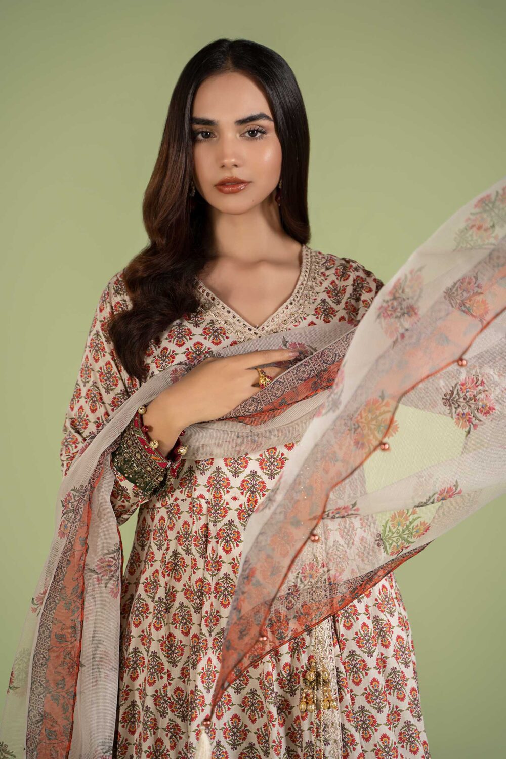 Baroque Karandi 3PC Suit Code 5046 Nooriza Fabric – Printed Shirt, Trouser & Dupatta